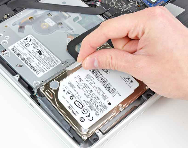 Windows vs macOS vs Linux performance on SSD vs HDD